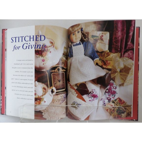 A Cross Stitch Christmas by Better Homes & Gardens "The Season for Stitching" 98 - Picture 12 of 15